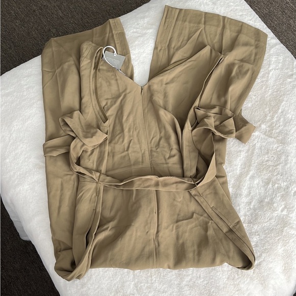 everlane green jumpsuit - Picture 2 of 3